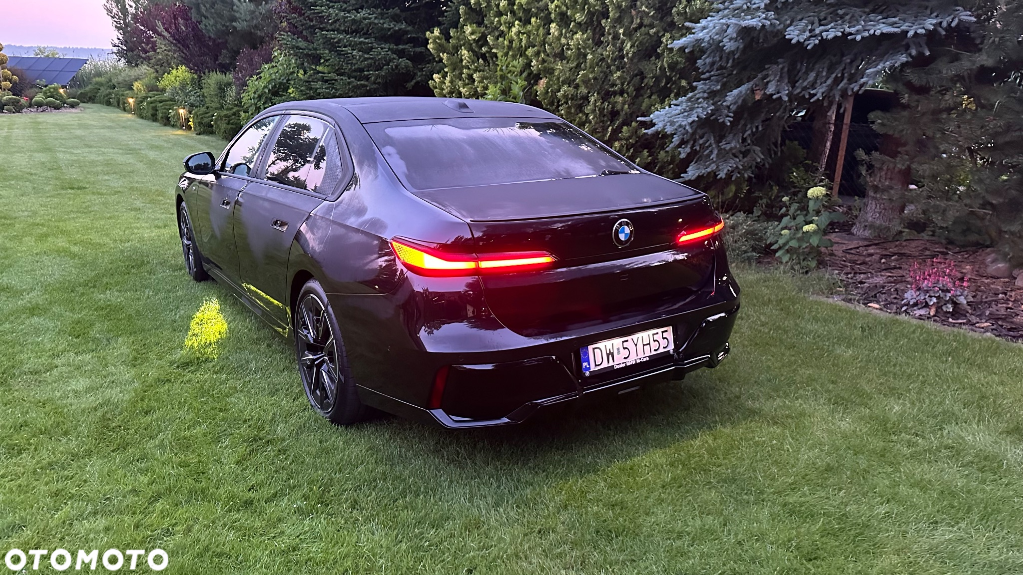 BMW Seria 7 - 32