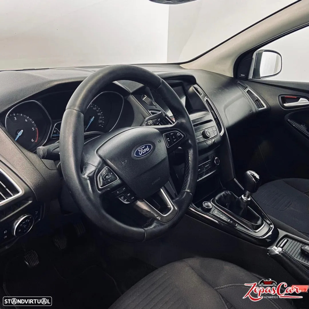 Ford Focus SW 1.5 TDCi Titanium - 6