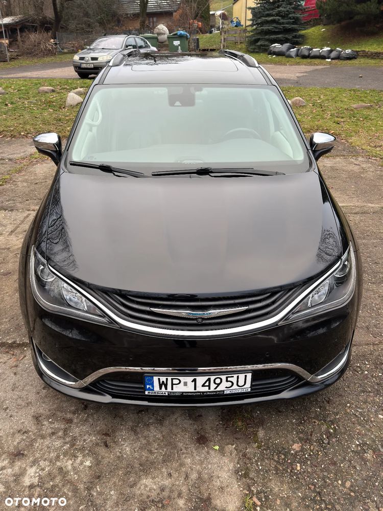 Chrysler Pacifica - 7