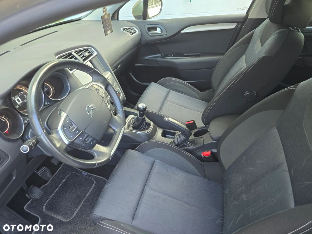 Citroën C4 1.6 VTi Exclusive - 6