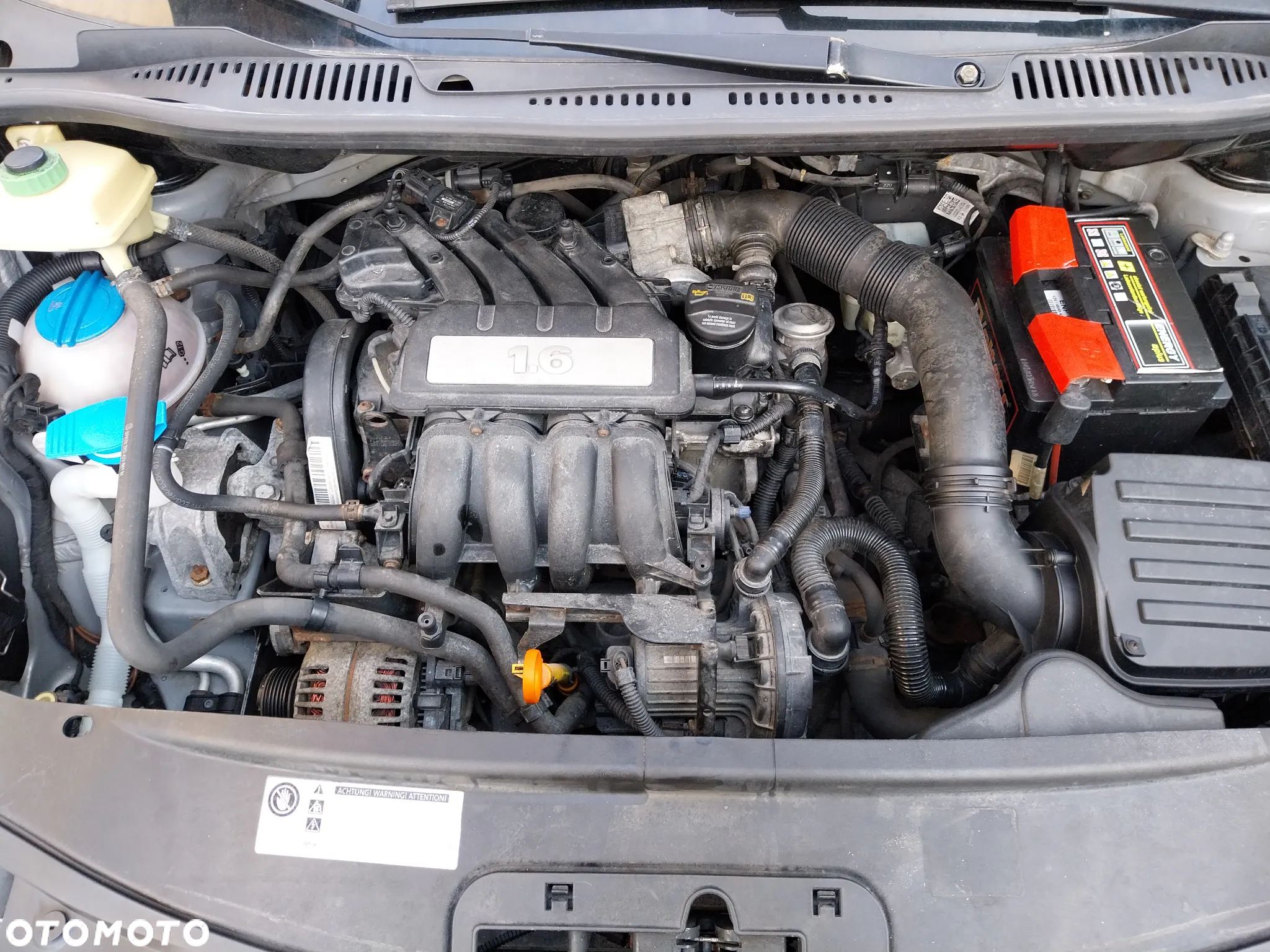 Volkswagen Caddy 1.6 Life (7-Si.) - 9