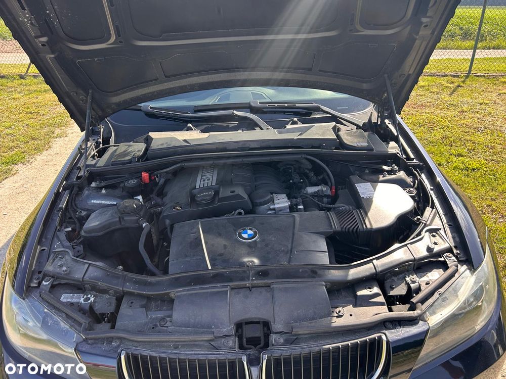 BMW Seria 3 318i Edition Sport - 3