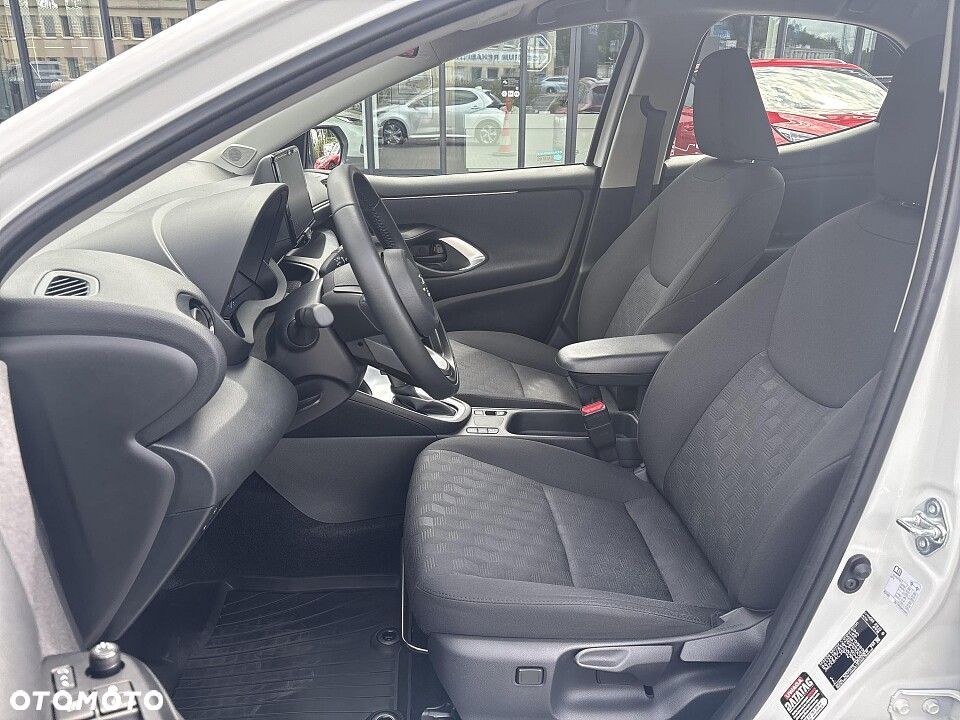 Mazda 2 - 7