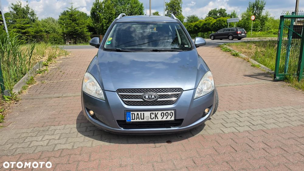 Kia Ceed 1.4 CVVT LX - 32