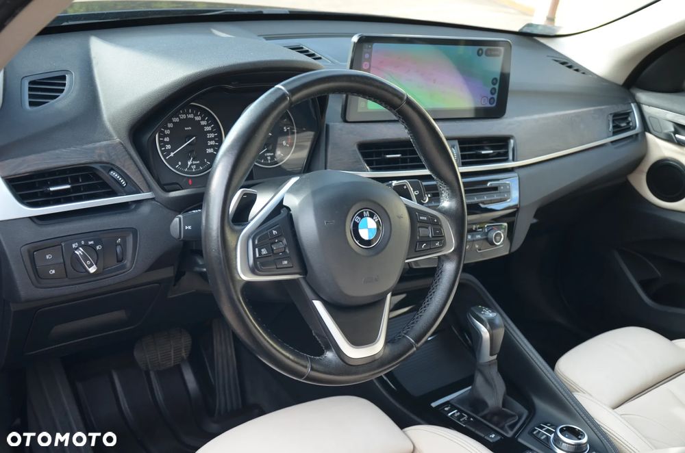 BMW X1 xDrive25d xLine - 19