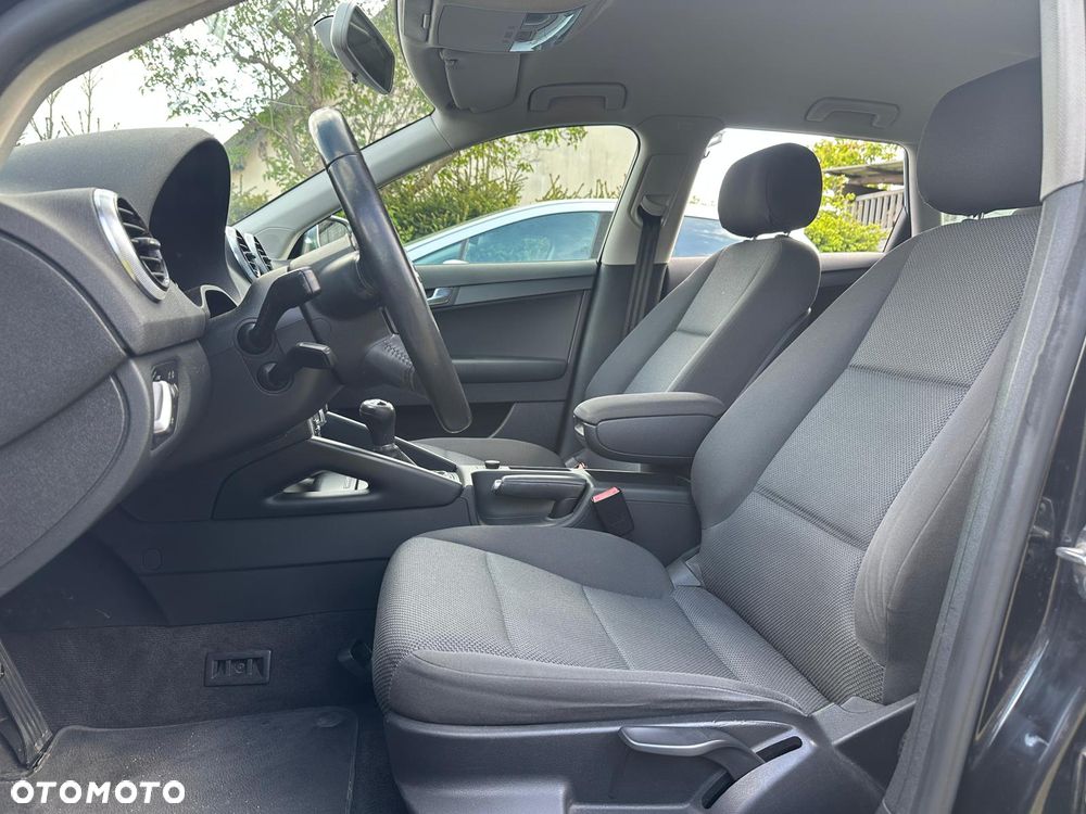 Audi A3 Sportback 1.6 TDI Attraction - 12