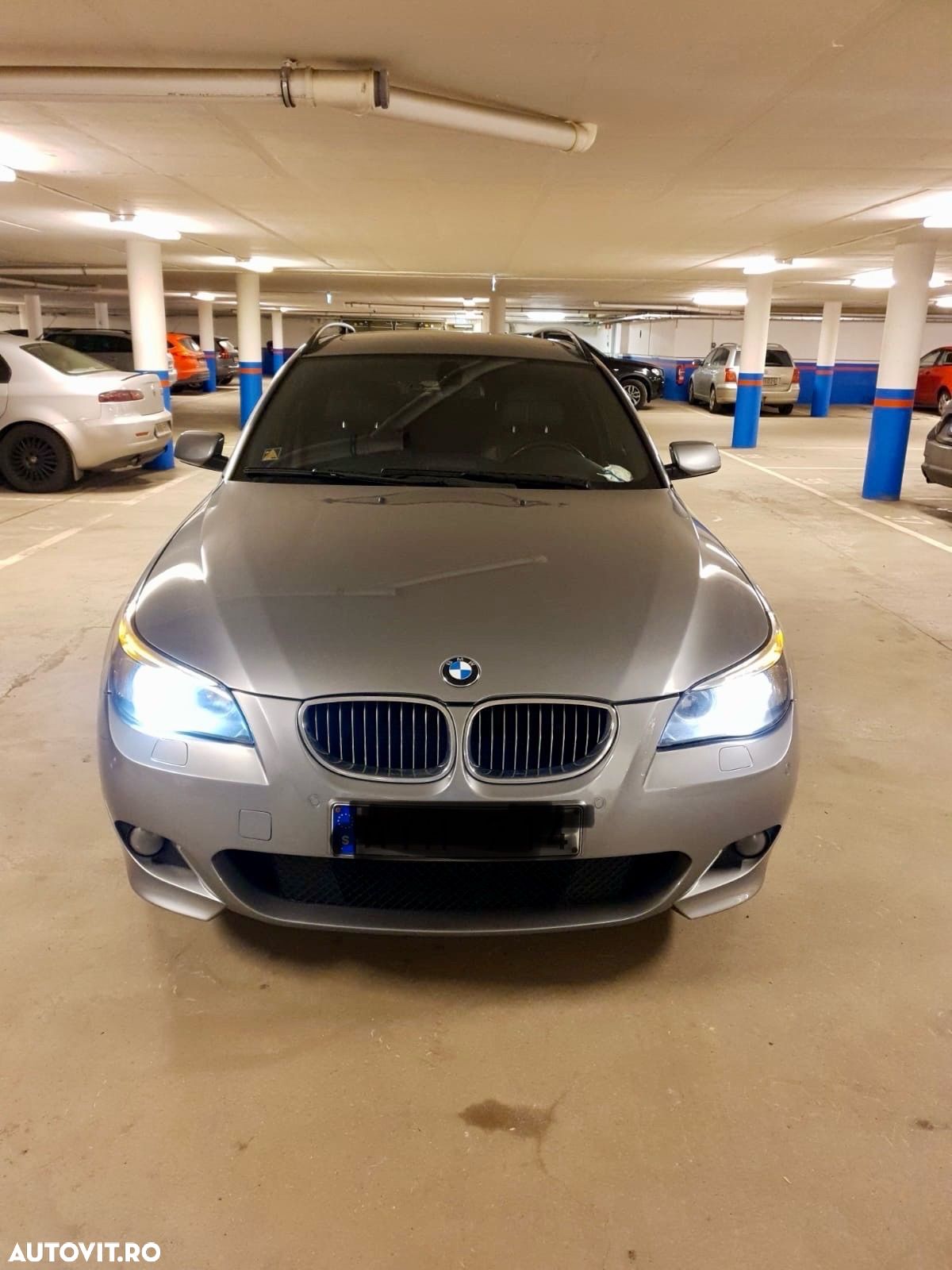 BMW Seria 5 530d Touring Aut. - 1
