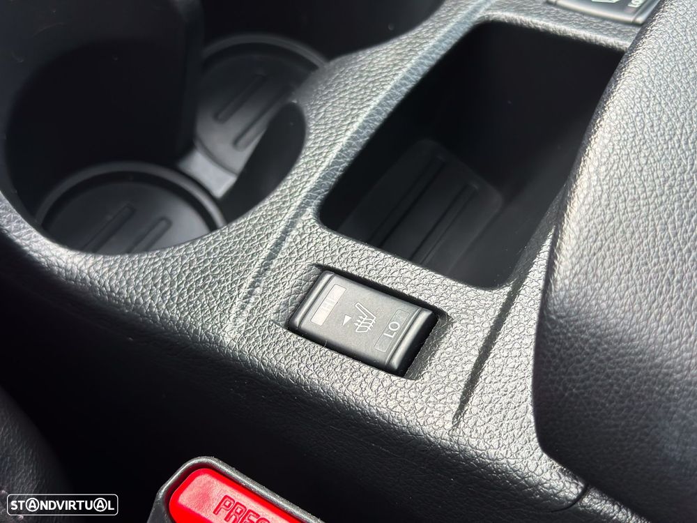 Nissan Qashqai 1.5 dCi 360 - 15