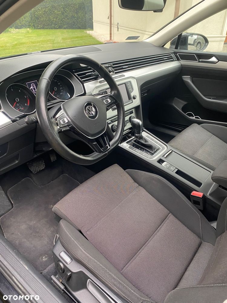 Volkswagen Passat 2.0 TDI BMT Comfortline DSG - 11
