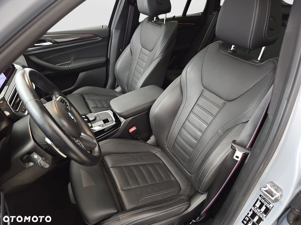 BMW X3 xDrive30d mHEV - 32
