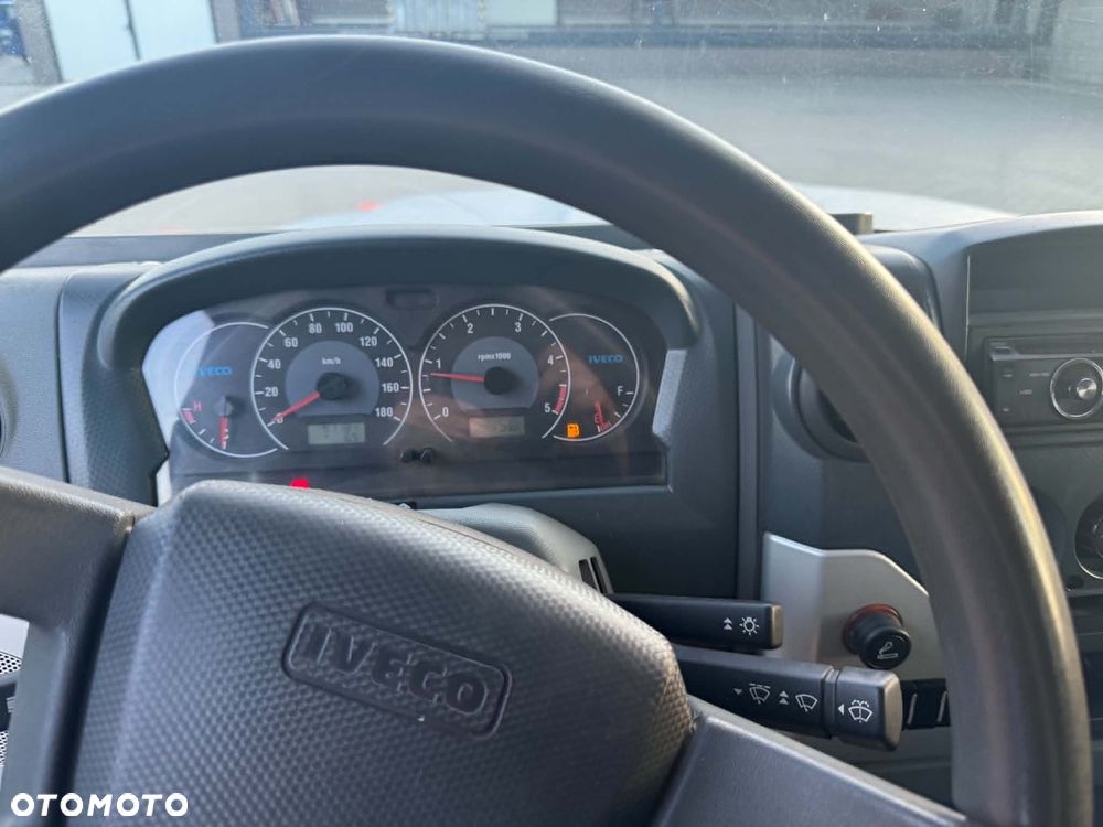Iveco Massif 25S18 W Comfort - 8