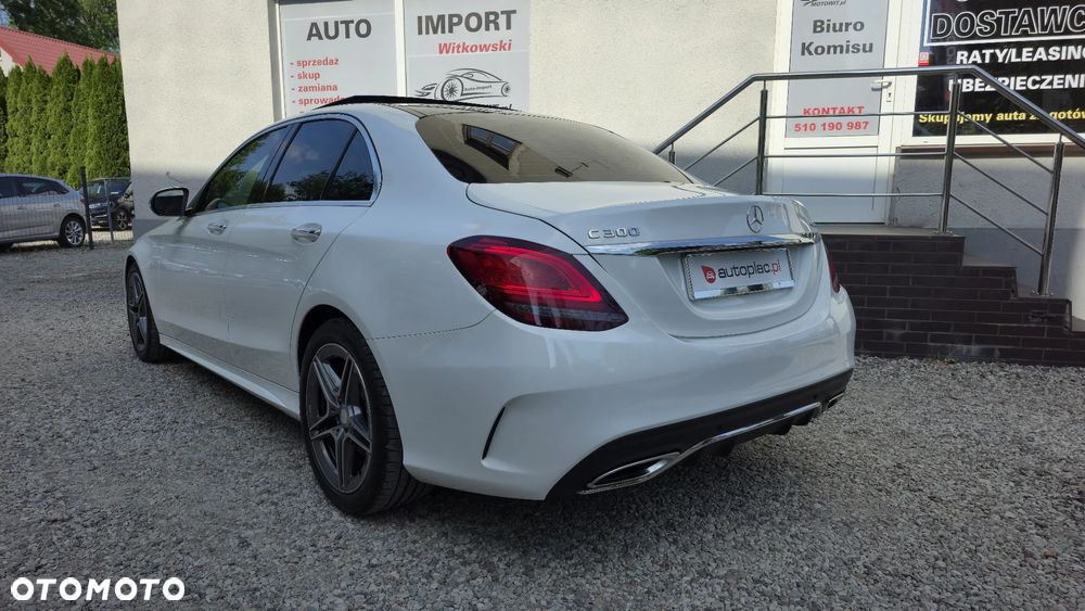 Mercedes-Benz Klasa C 300 4Matic 9G-TRONIC AMG Line - 5