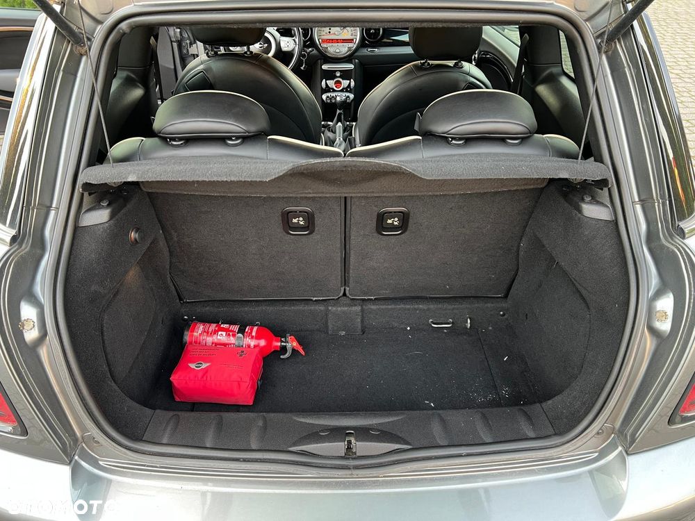 MINI Cooper S 50 Mayfair - 24