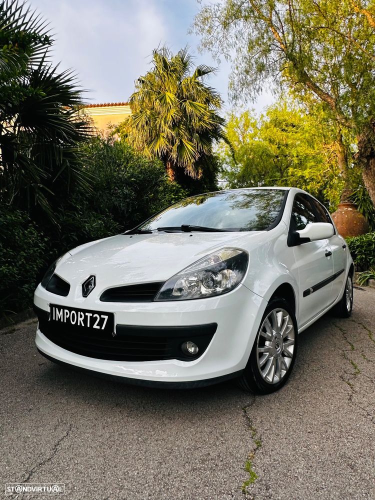 Renault Clio 1.5 dCi Confort - 3