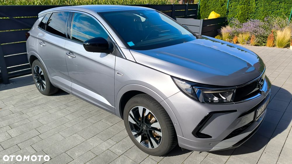 Opel Grandland 1.2 T Business Edition S&S - 8