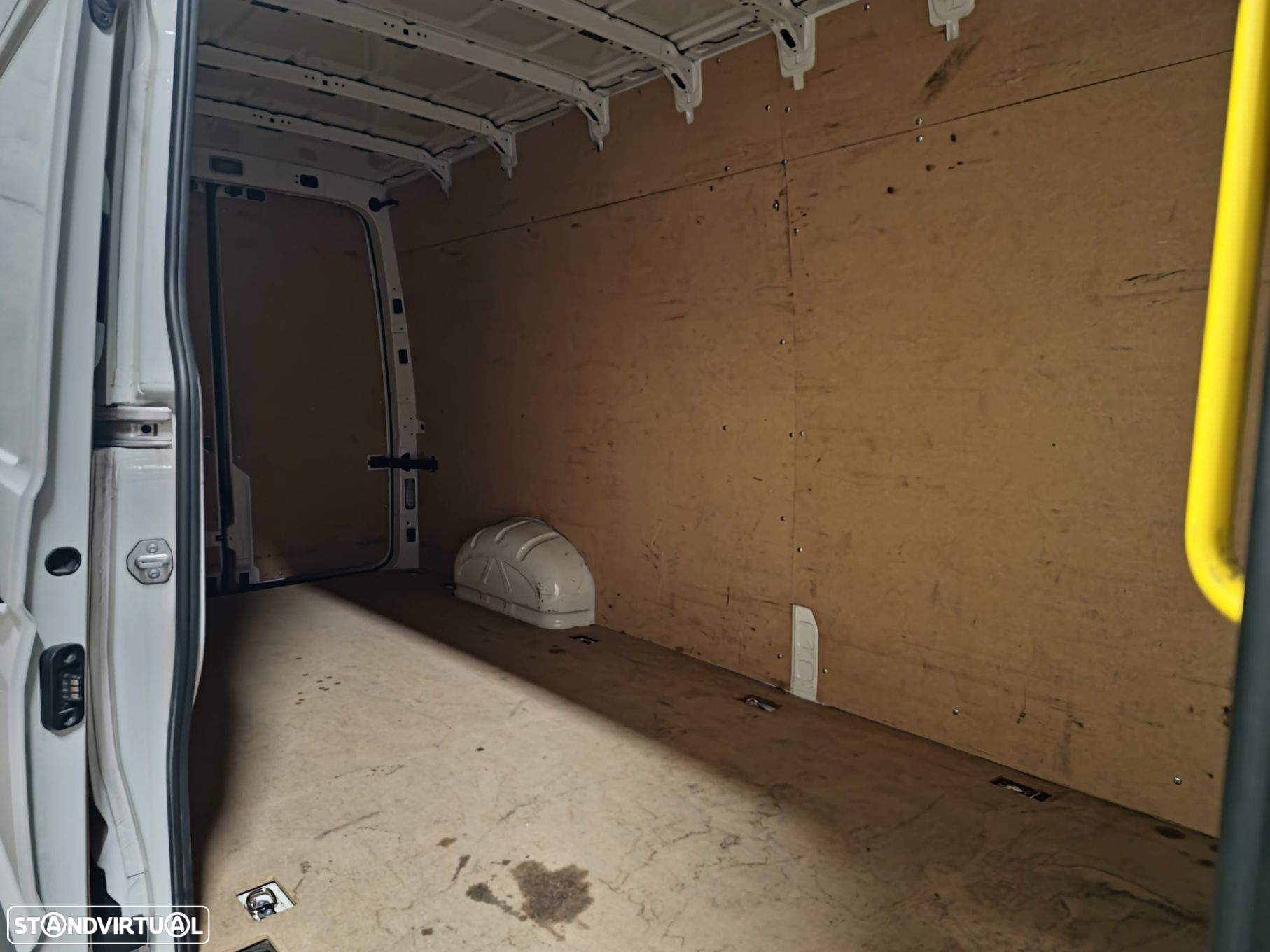 VW Crafter 35 2.0 TDI L4H3 Net Extra AC - 9