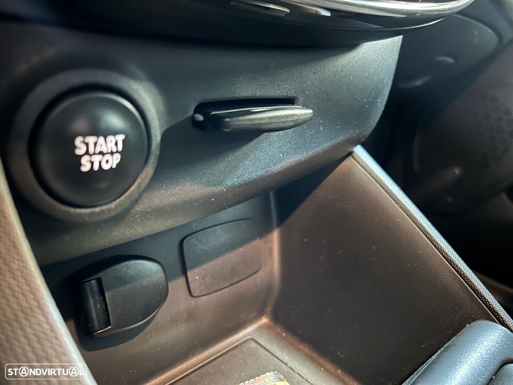 Renault Clio 0.9 TCE Dynamique S - 30