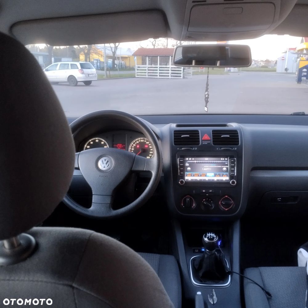 Volkswagen Golf 1.6 Trendline - 13