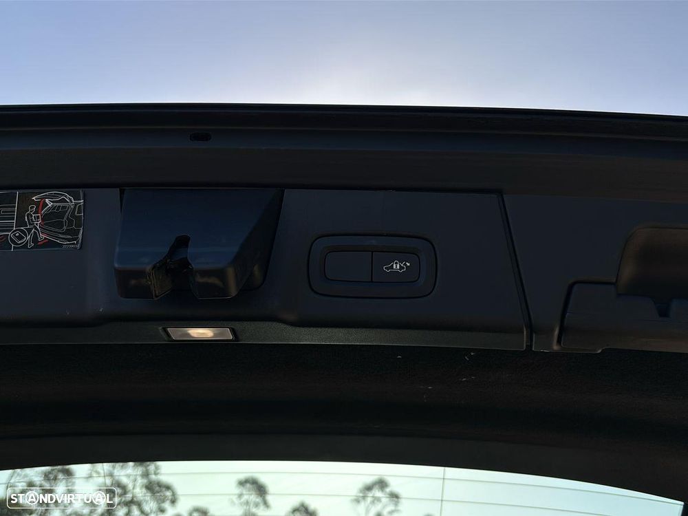 Volvo V90 2.0 D4 Inscription Geartronic - 19