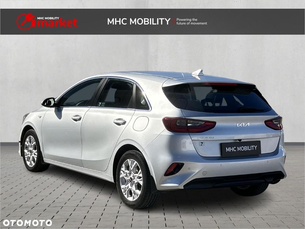 Kia Ceed 1.5 T-GDI M DCT - 4