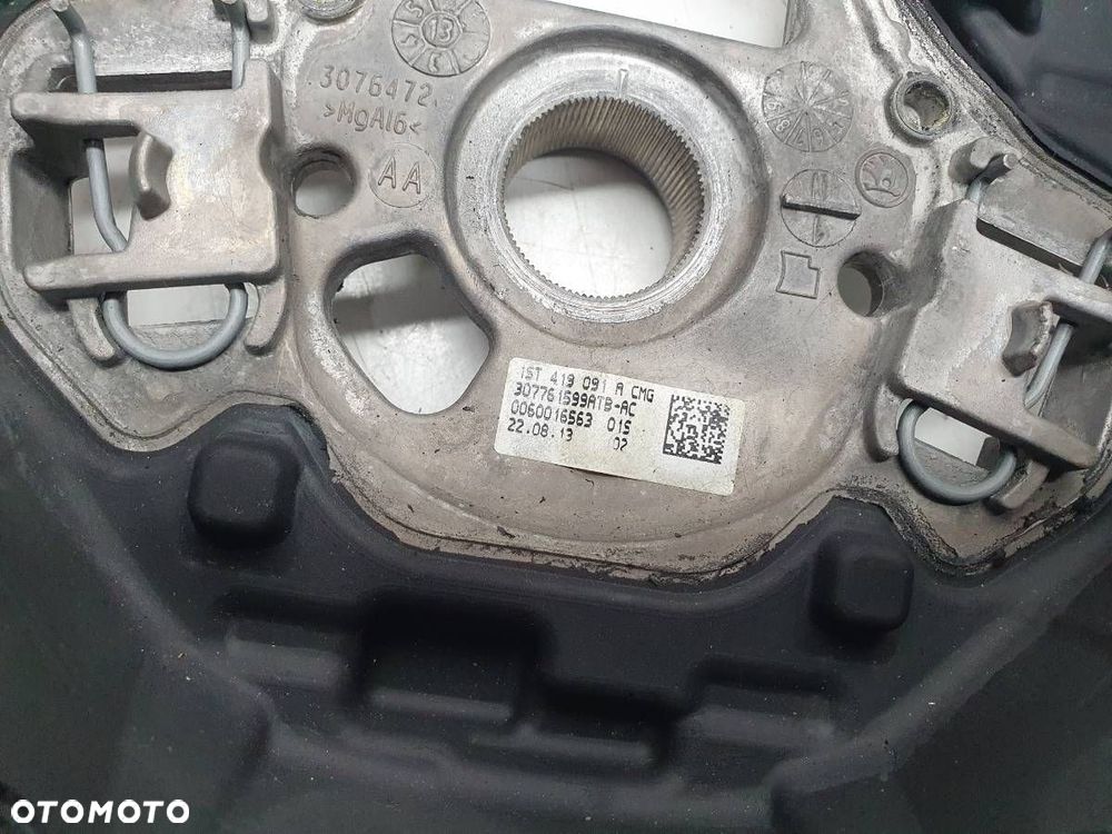 KIEROWNICA SKODA CITIGO 2013 EUROPA - 3
