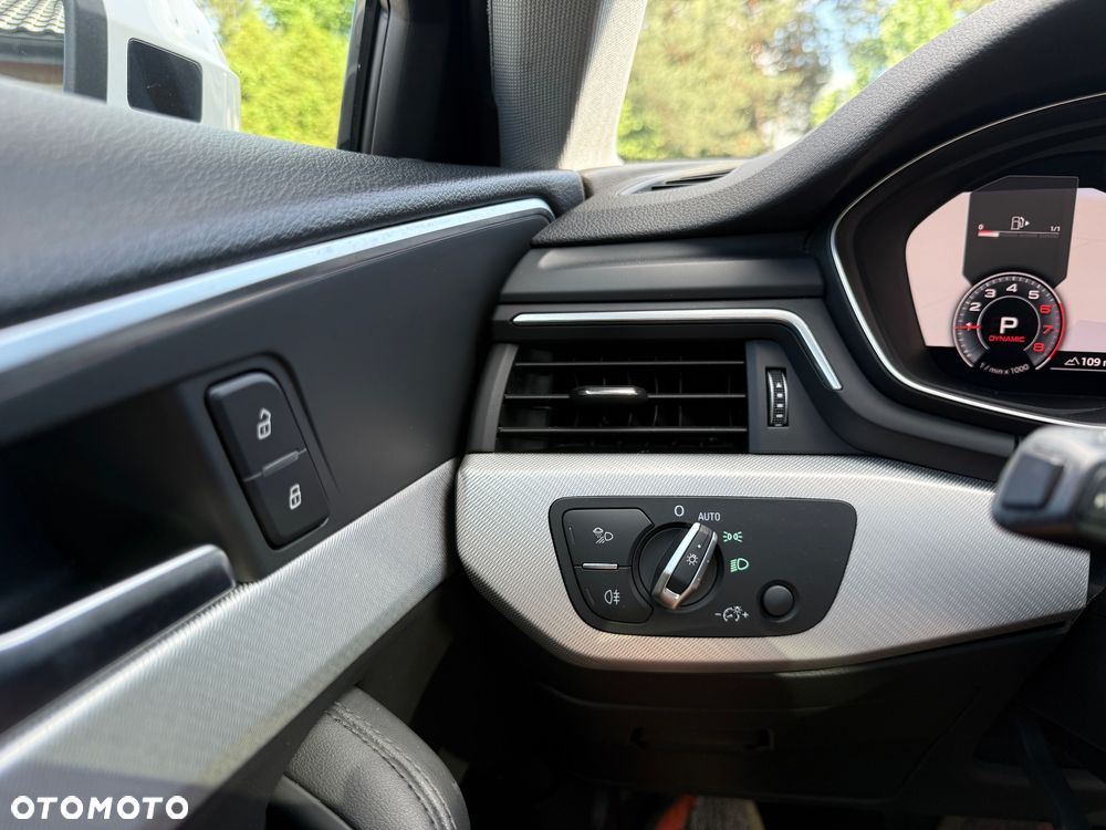 Audi A4 Avant 35 TFSI S tronic sport - 36