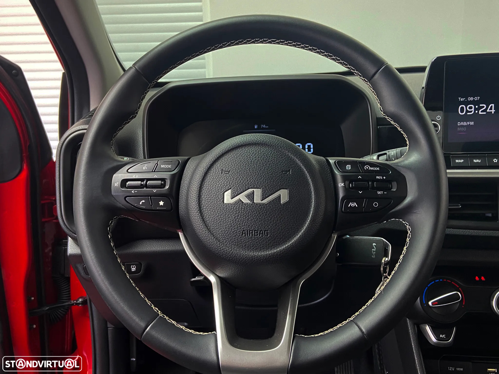 Kia Picanto 1.0 CVVT Urban - 13