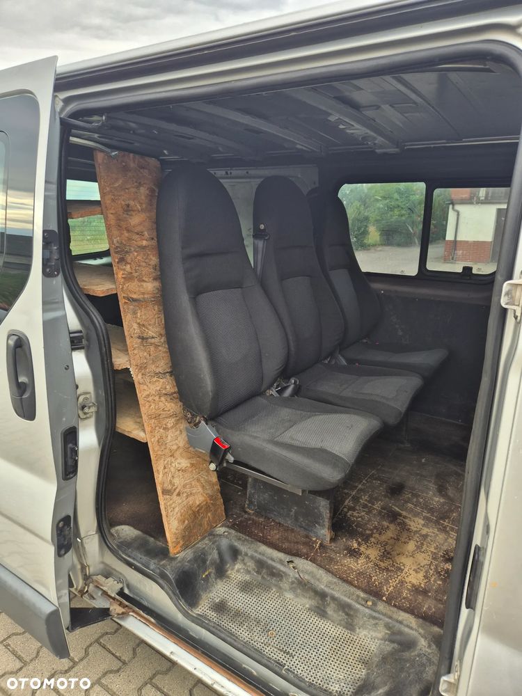 Renault Trafic - 7