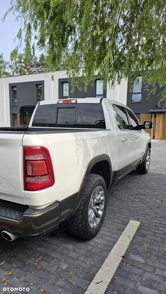 Dodge RAM 1500 5.7 4x4 - 18