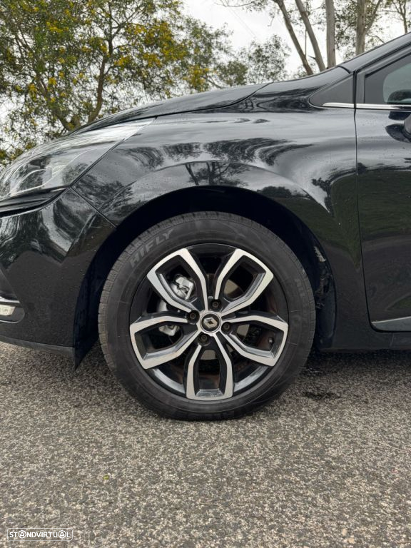 Renault Clio Sport Tourer Energy dCi 75 Business - 21