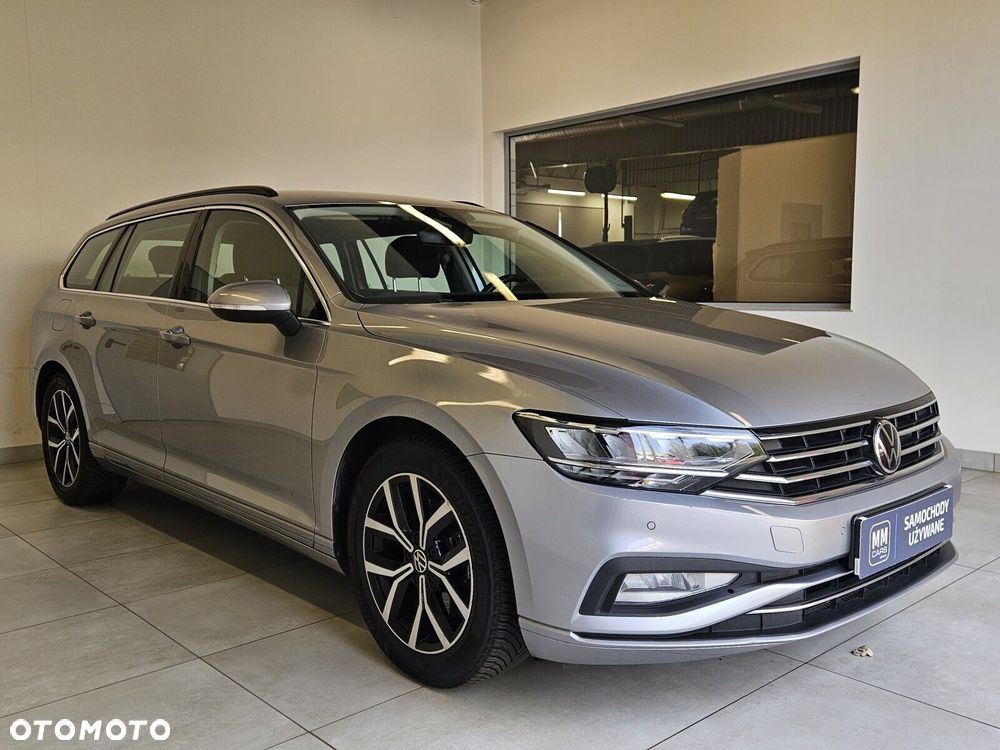 Volkswagen Passat - 3