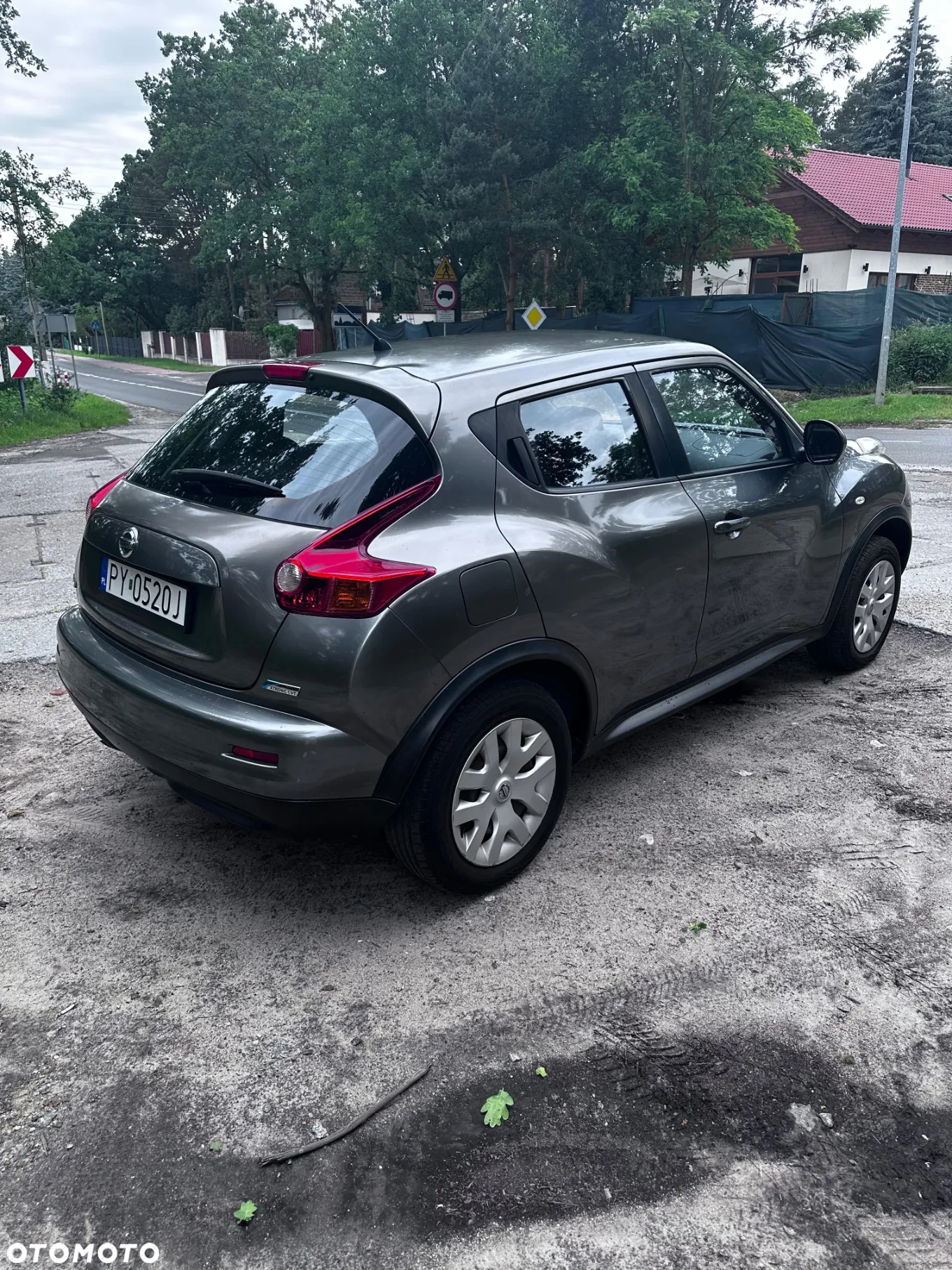 Nissan Juke 1.6 Acenta Xtronic - 3