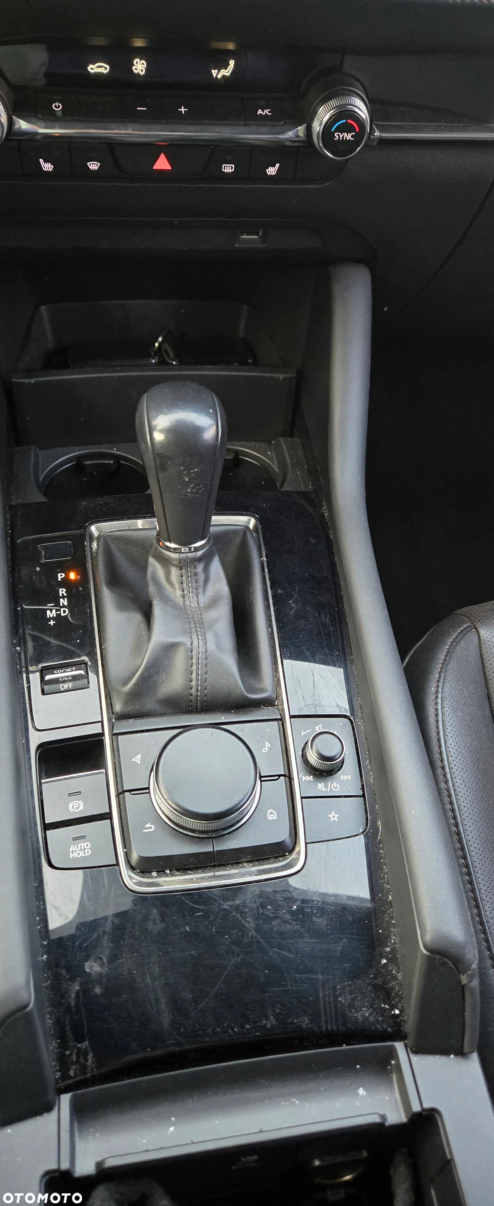 Mazda 3 2.0 mHEV Hikari - 24