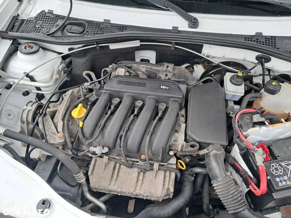 Dacia Duster 1.6 16V 4x2 Essentiel - 14