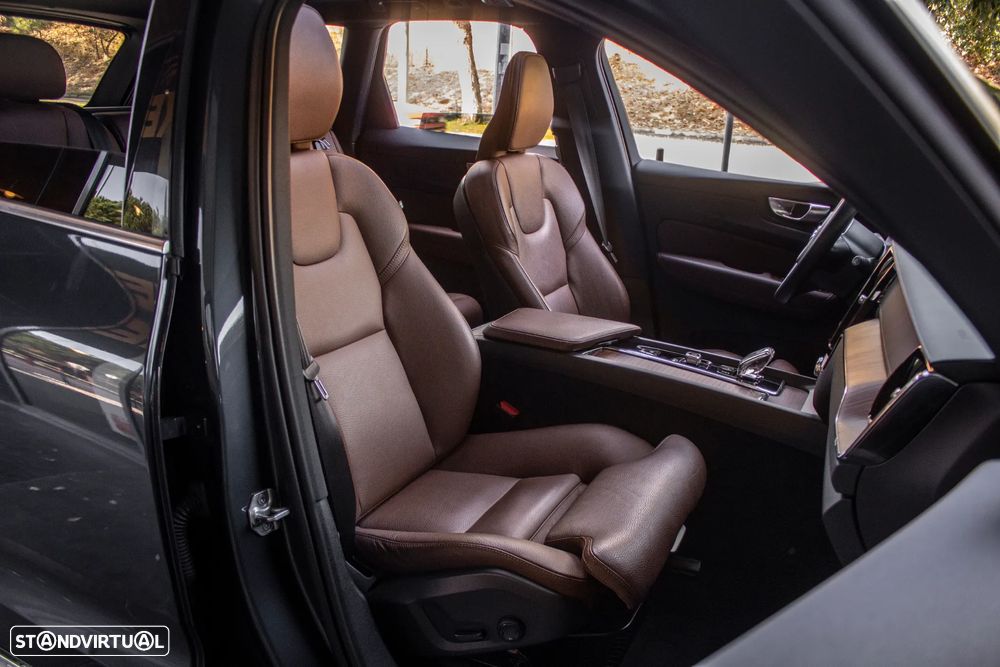 Volvo XC 60 2.0 T8 PHEV Inscription Expression AWD - 26