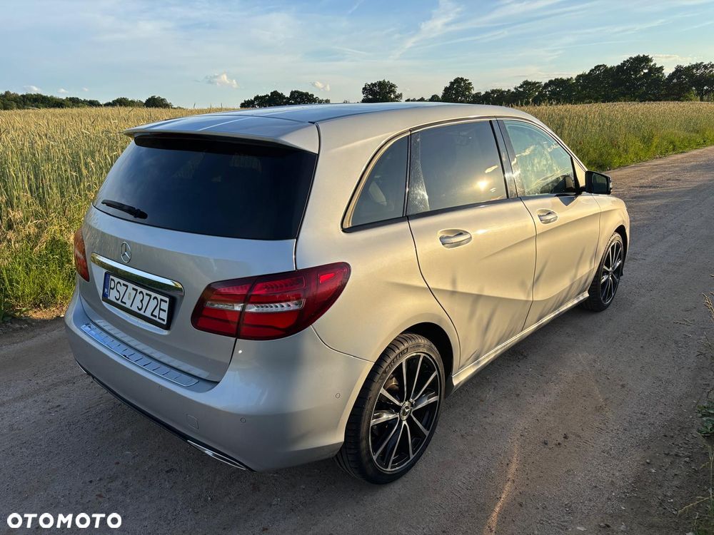Mercedes-Benz Klasa B 180 (CDI) d 7G-DCT AMG Line - 5