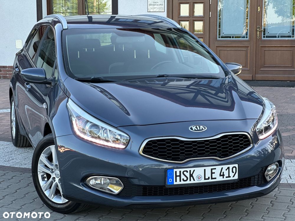 Kia Ceed 1.4 CVVT Dream-Team Edition - 8