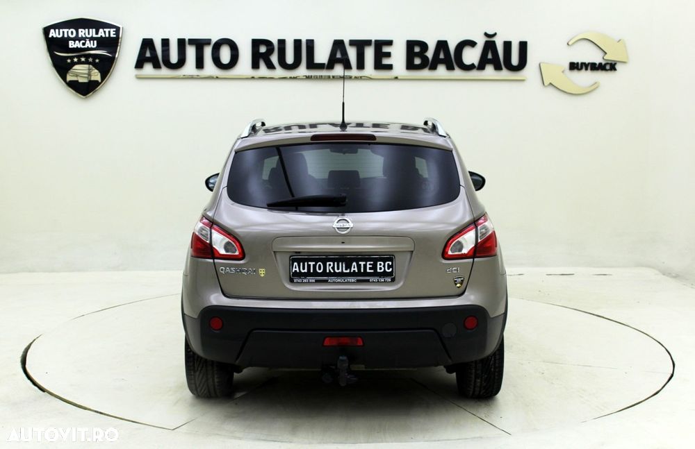Nissan Qashqai - 11