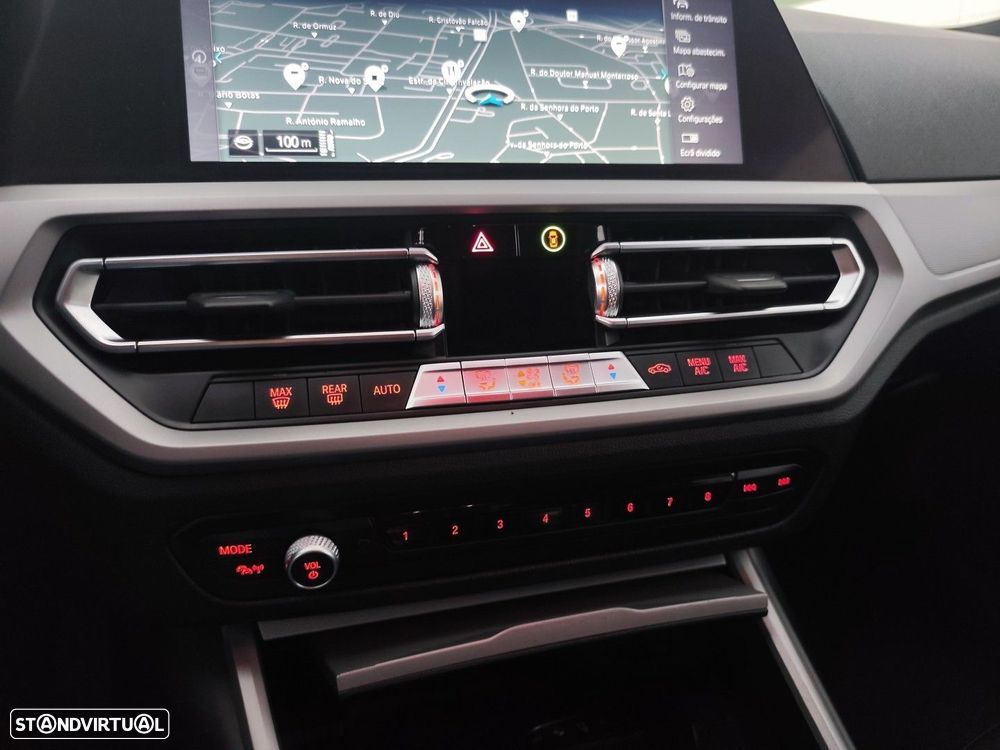 BMW 320 e Touring Auto - 28