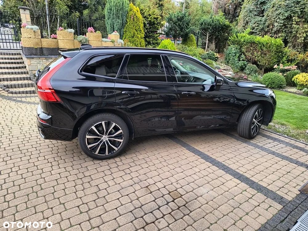Volvo XC 60 B5 B AWD Plus Black Edition - 10