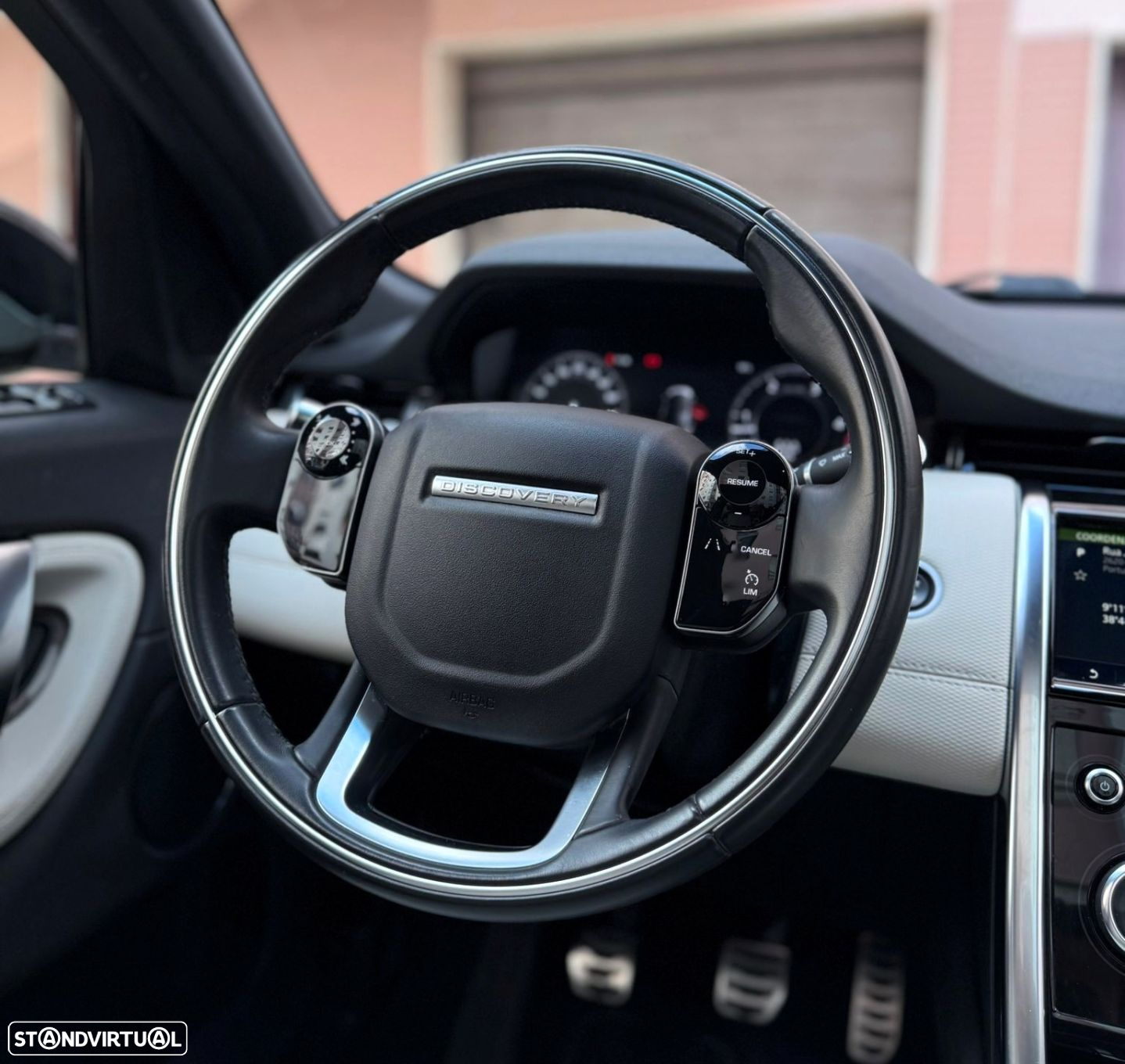 Land Rover Discovery Sport 2.0 eD4 R-Dynamic S - 16