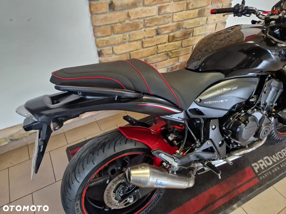 Honda Hornet - 5