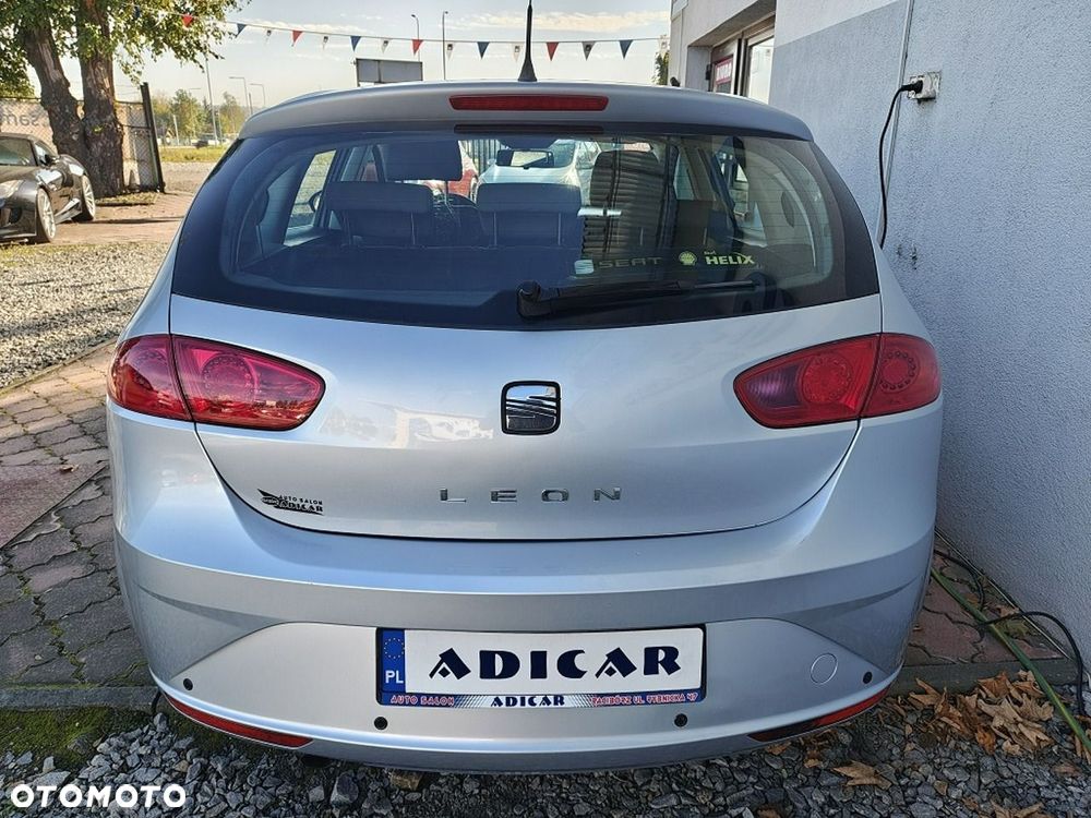 Seat Leon 2011 photo 5