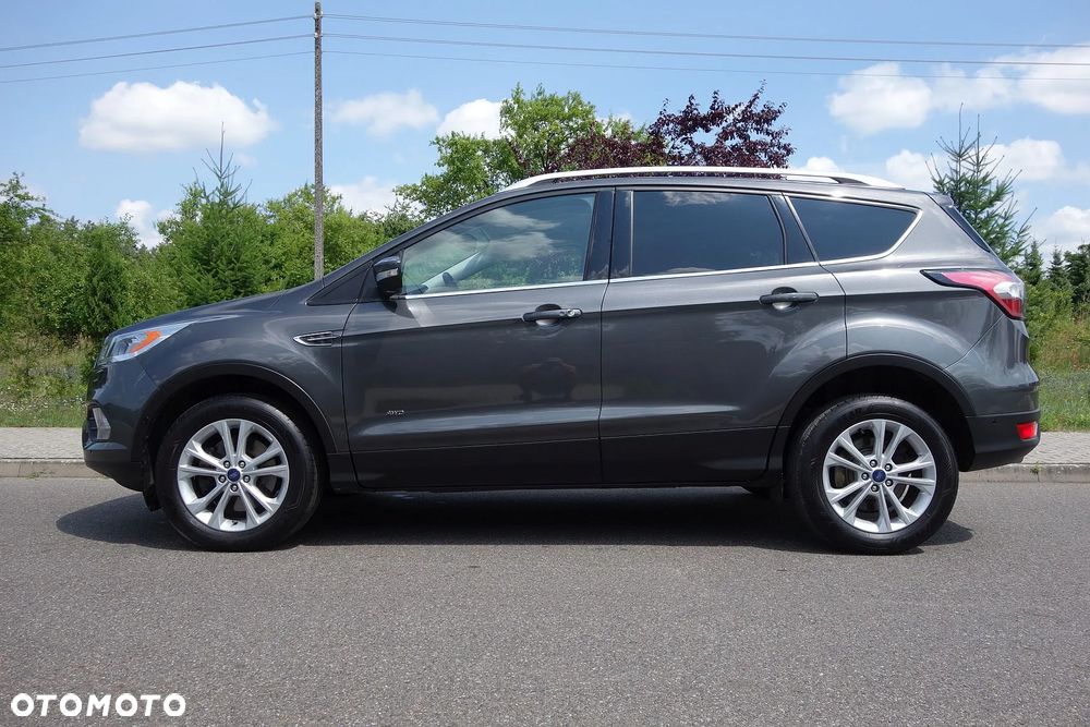 Ford Kuga 2.0 TDCi 4x4 Titanium - 11