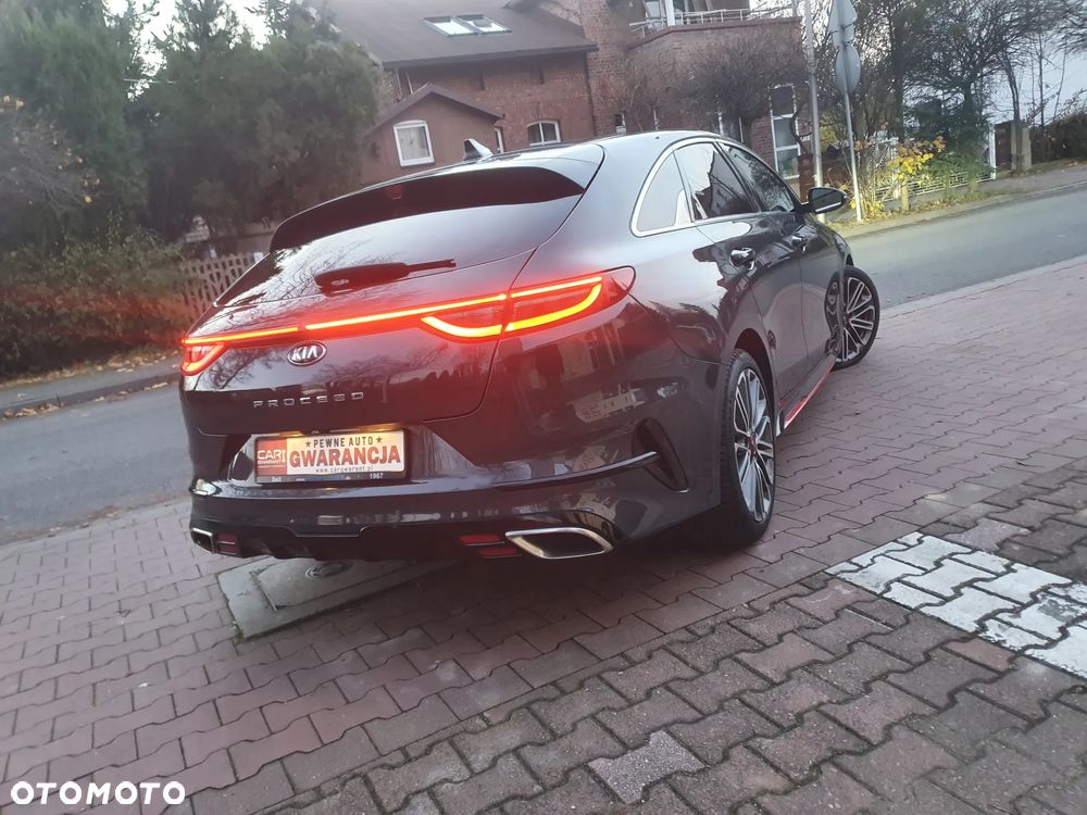 Kia ProCeed 1.6 T-GDI GT DCT - 25