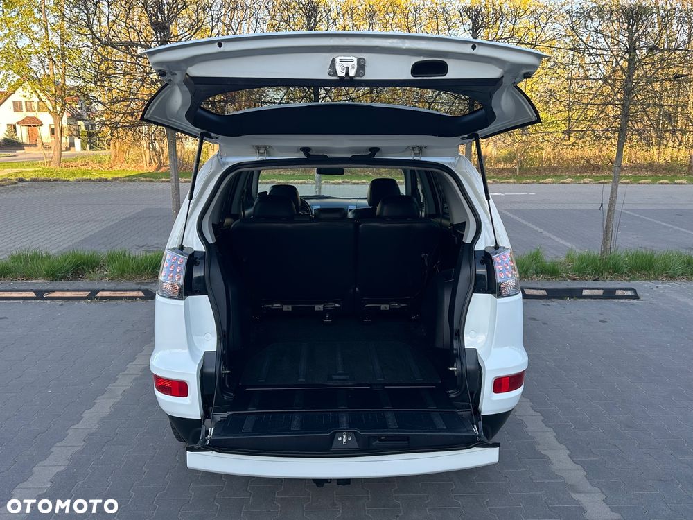 Mitsubishi Outlander 2.0 2WD Invite - 21