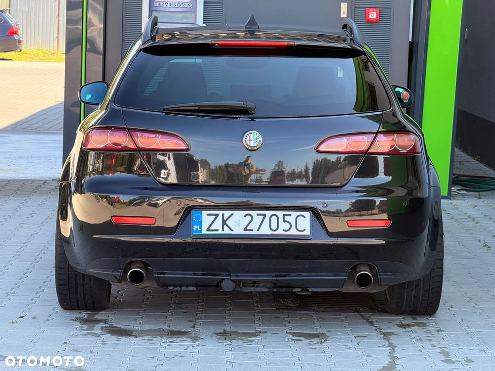 Alfa Romeo 159 2.4JTDM Q-ti - 8