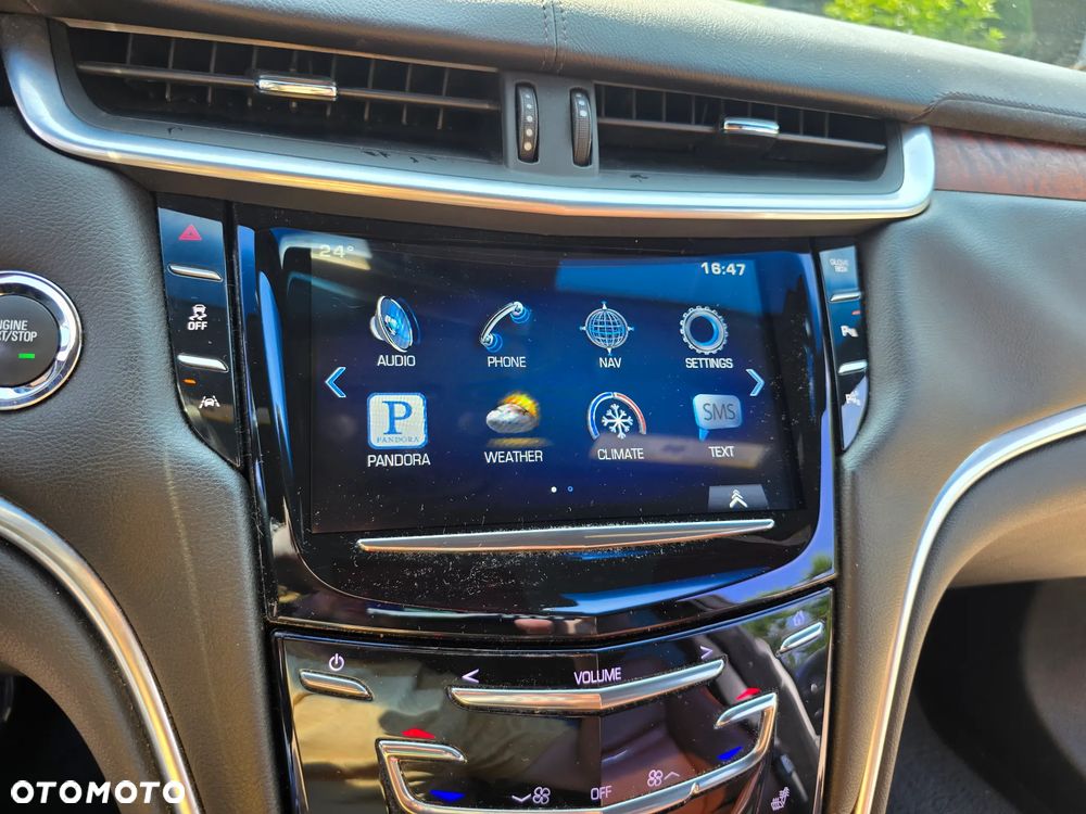 Cadillac XTS - 31