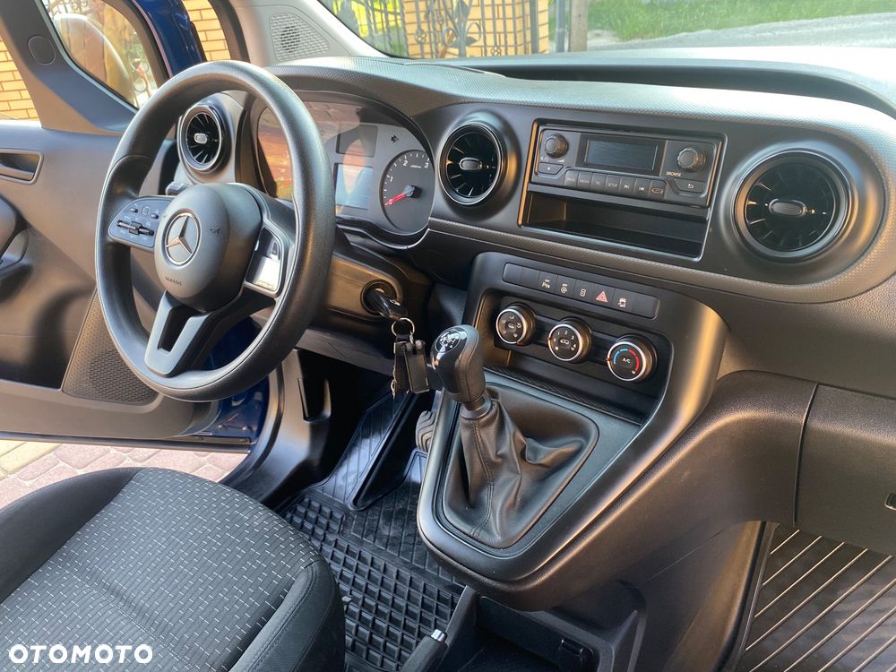 Mercedes-Benz CITAN 3-osobowy, zakupiony w salonie w Rzeszowie, serwisowany, bezwypadkowy, - 25