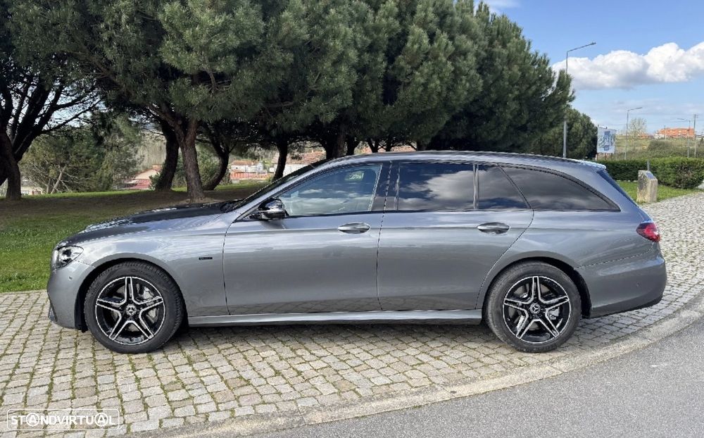 Mercedes-Benz E 300 de AMG Line - 1